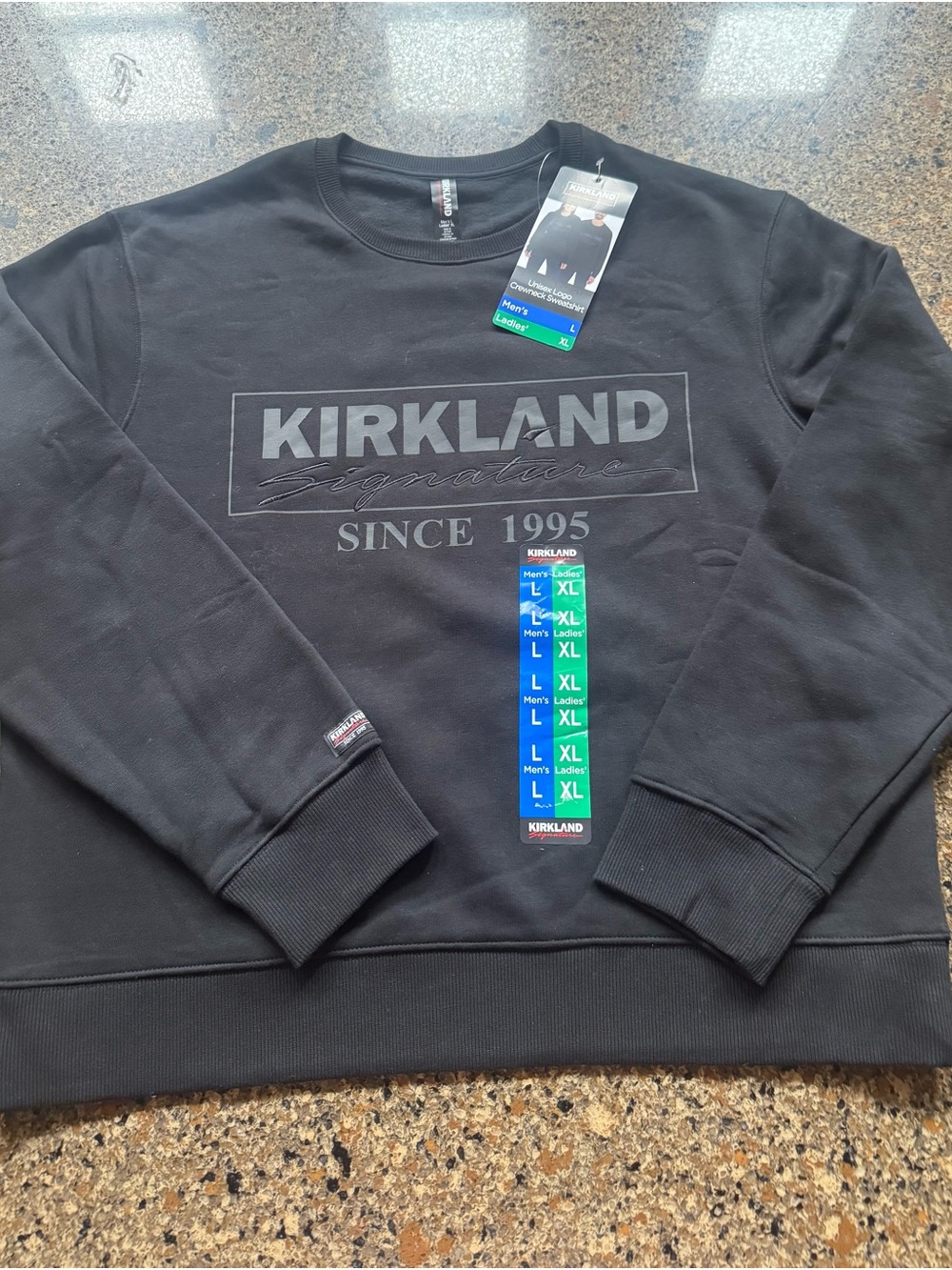 Kirkland Signature L-Men's/XL-Women’s Black Crewneck Sweatshirt